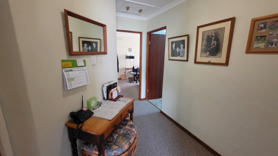 3 Bedroom Property for Sale in Stilbaai Wes Western Cape